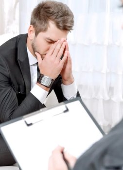 Сеанс в кабинете у психотерапевта