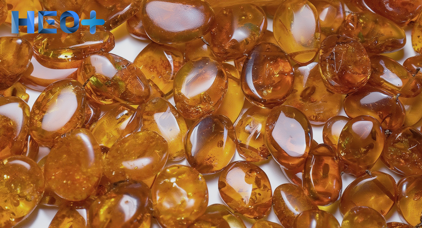 Девушка с усталостью смотрит на бутылку с алкоголем